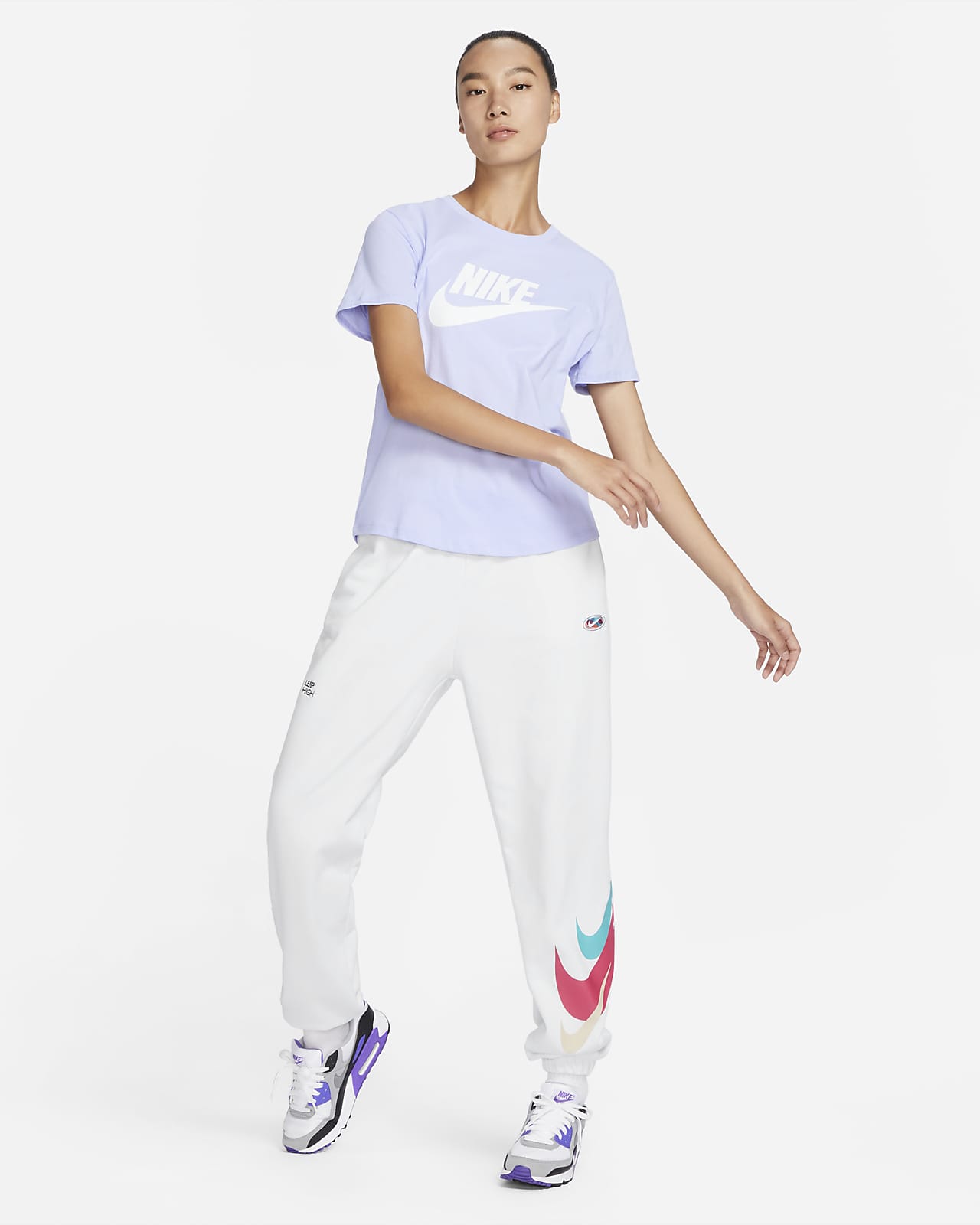 Nike Sportswear Essentials Women's Logo T-Shirt. Nike VN