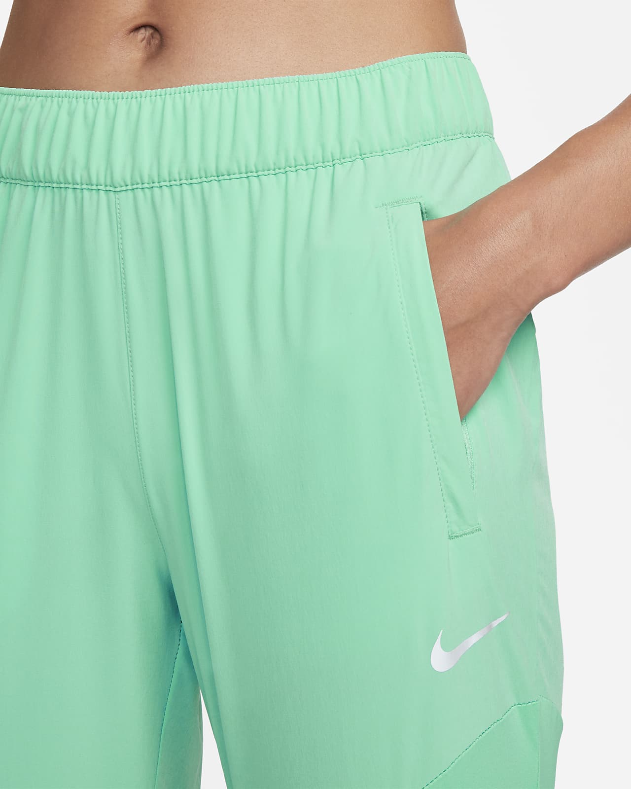 Nike Dri-FIT Essential Women's Running Trousers. Nike CZ