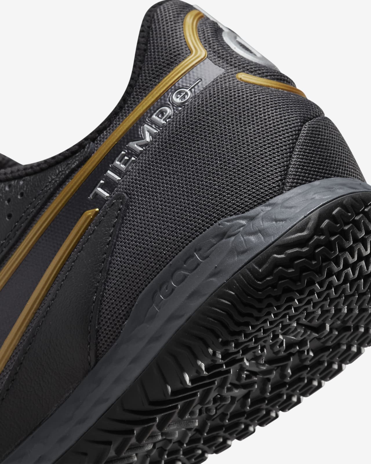 nike tiempo react legend 9 pro ic