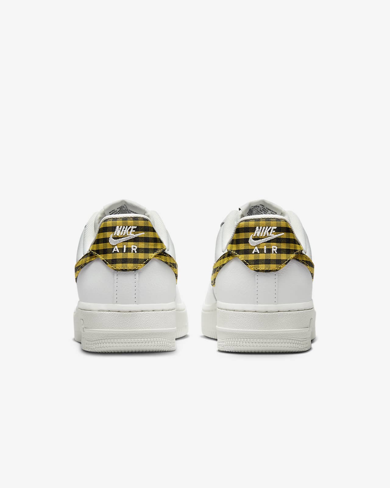 Nike air force 1 shop 07 women's white and gold