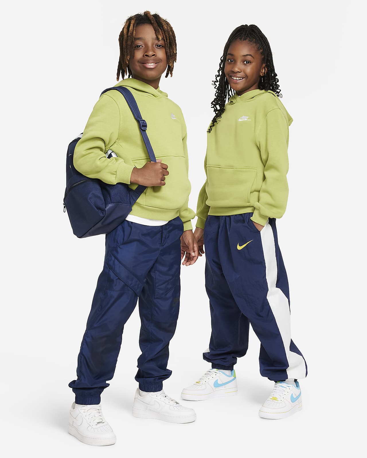 Nike Sportswear Club Fleece Hoodie DE für Kinder. ältere Nike