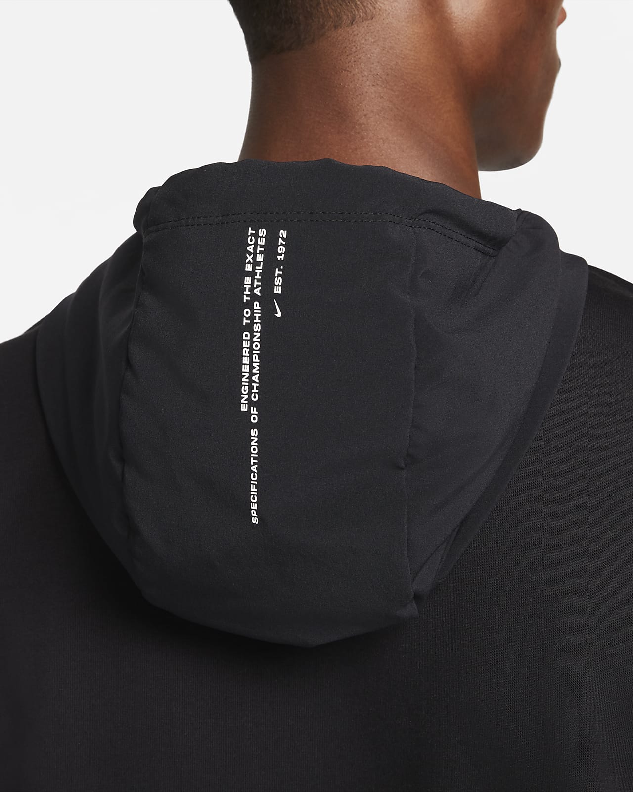 Long-Sleeve Hooded Training Top. Nike NL
