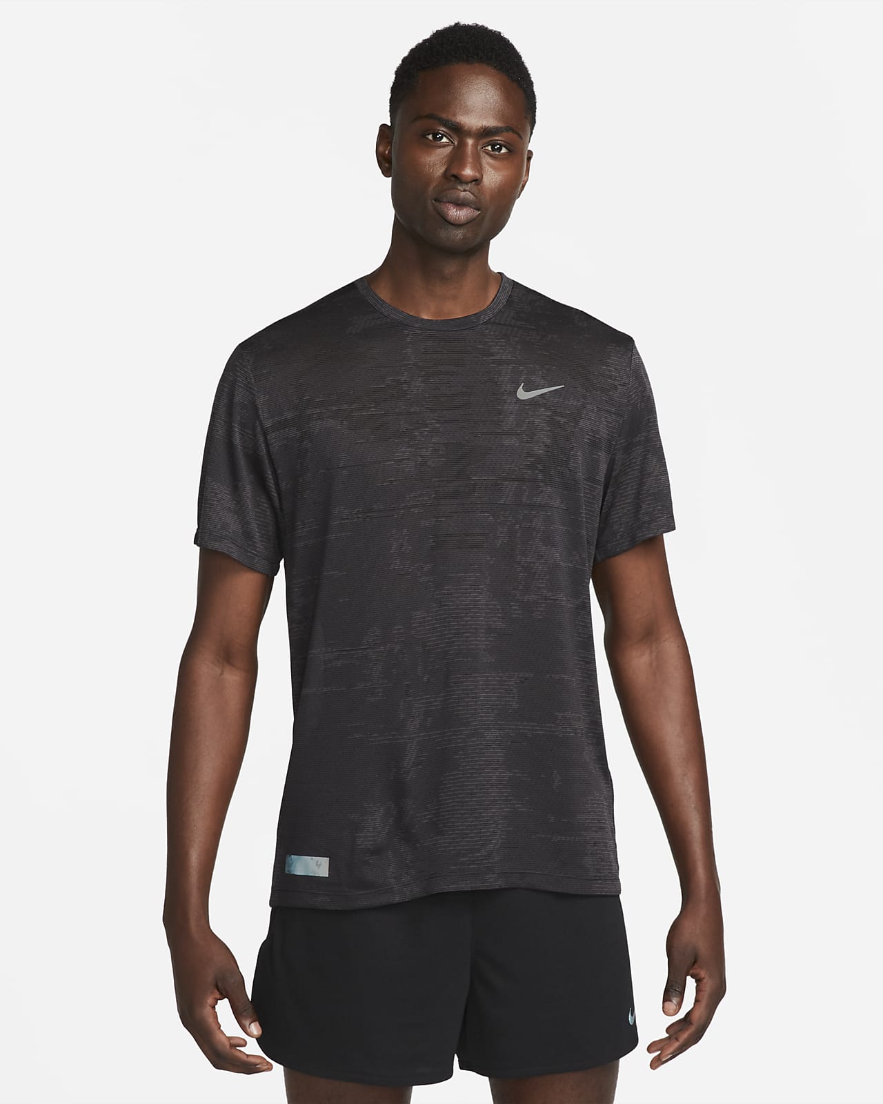 Nike Dri-FIT ADV Run Techknit Men's Short-Sleeve Top. Nike