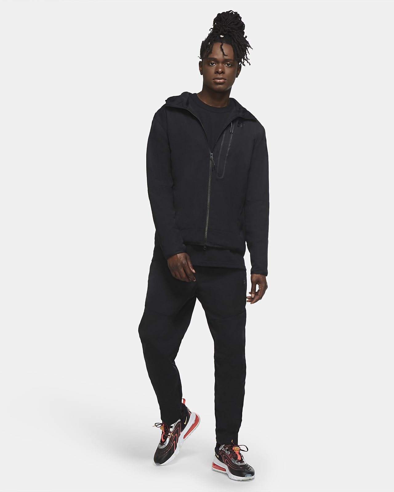 nike tech essentials