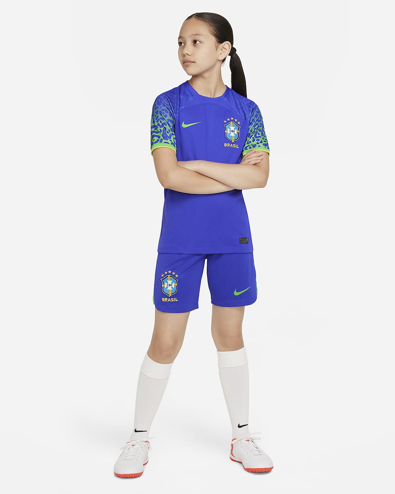 Brazil 2022/23 Stadium Home Older Kids' Nike Dri-FIT Football Shirt. Nike CA