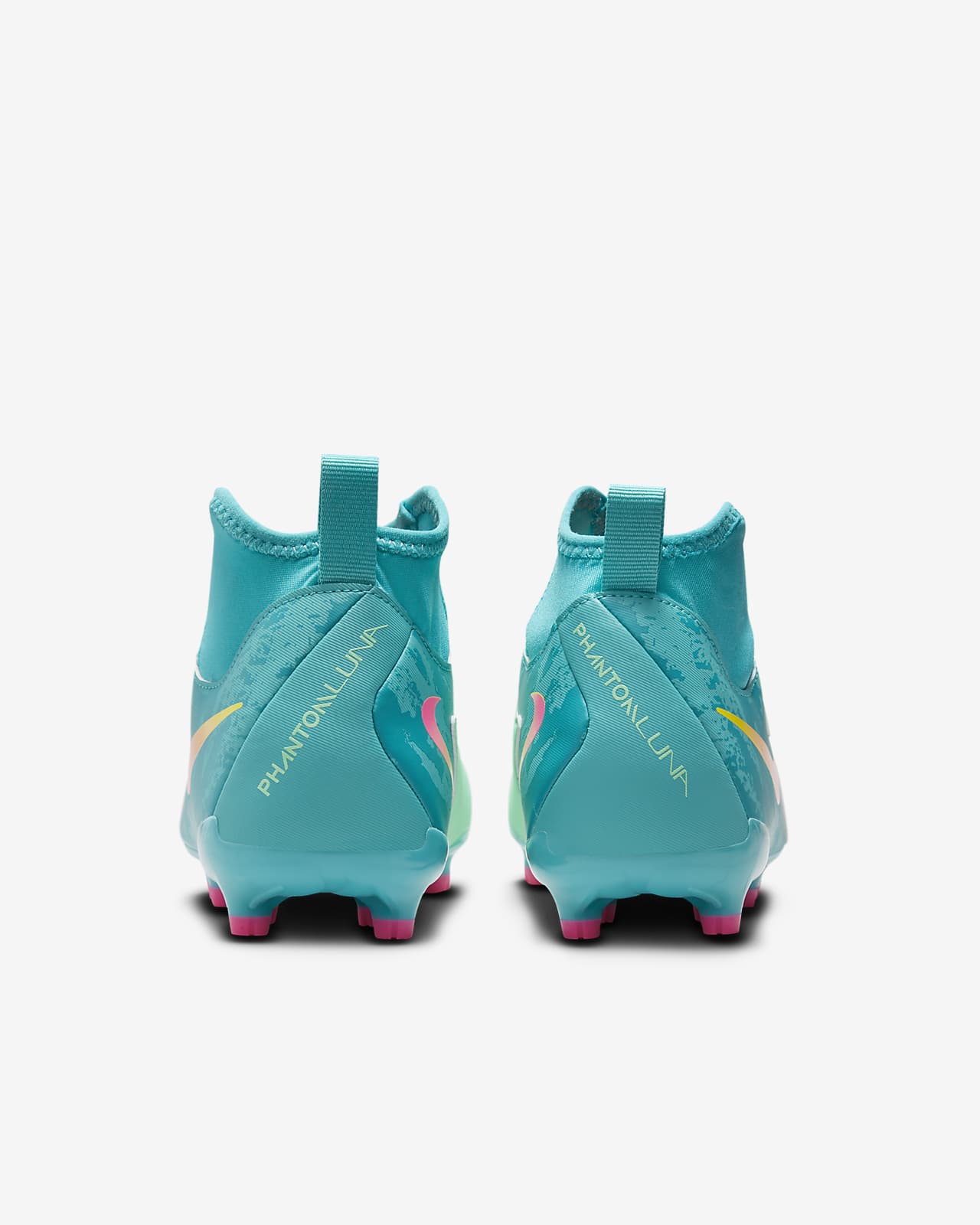 Crampon nike outlet enfant jordan