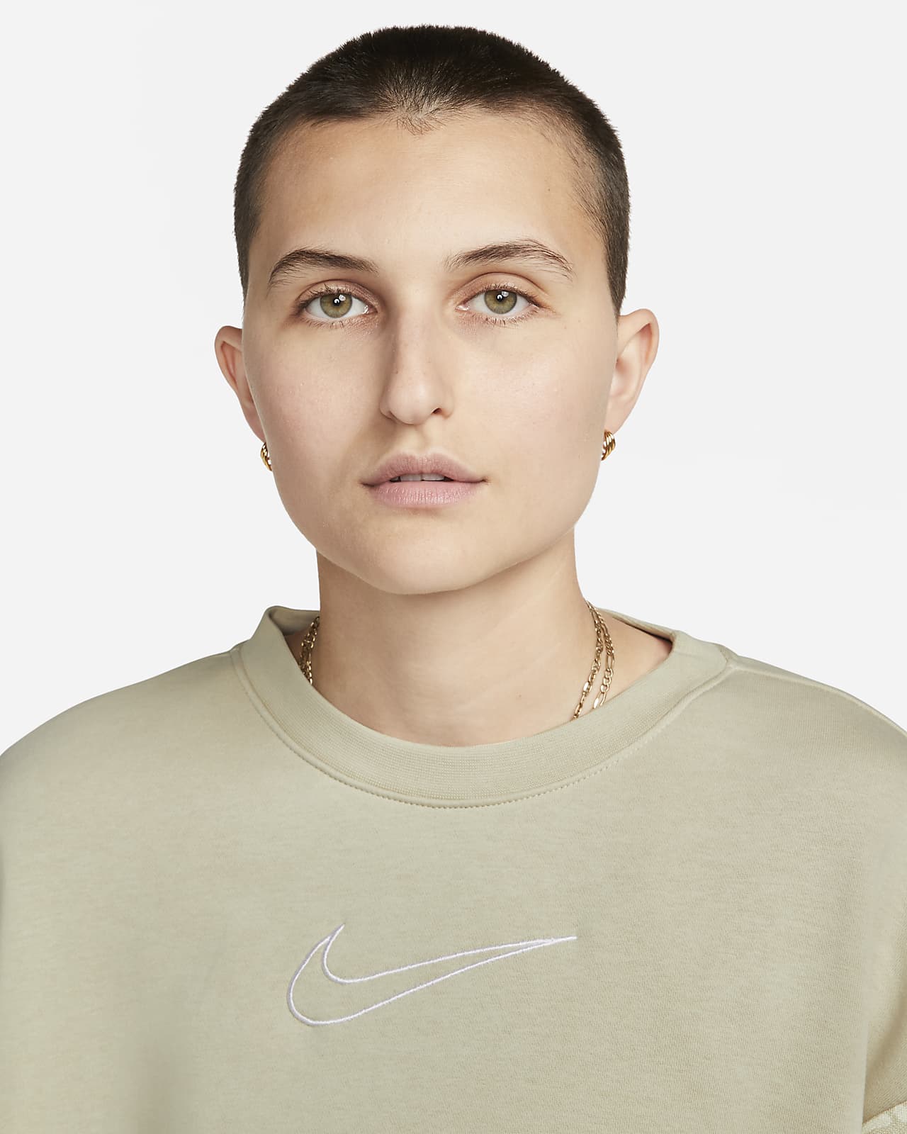 nike women's cropped crew neck