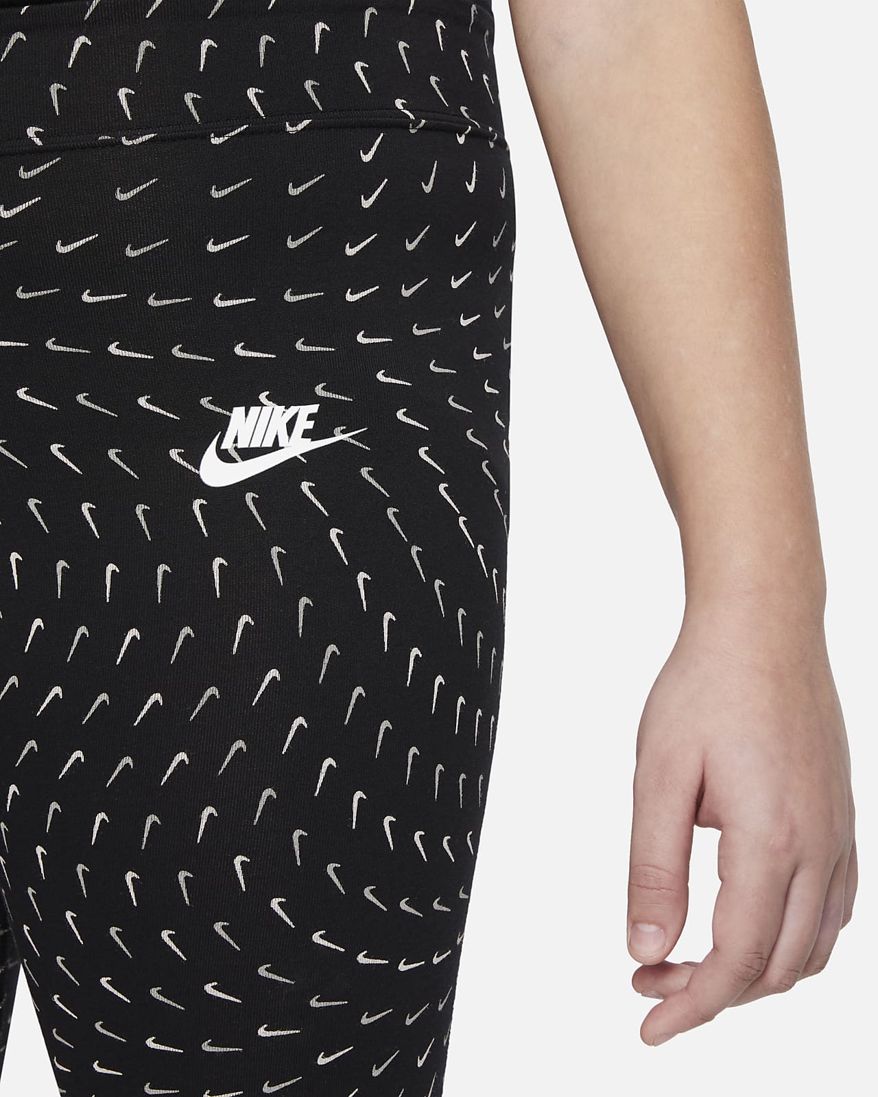 Nike Sportswear Essential Big Kids' (Girls') Printed Leggings (Extended ...