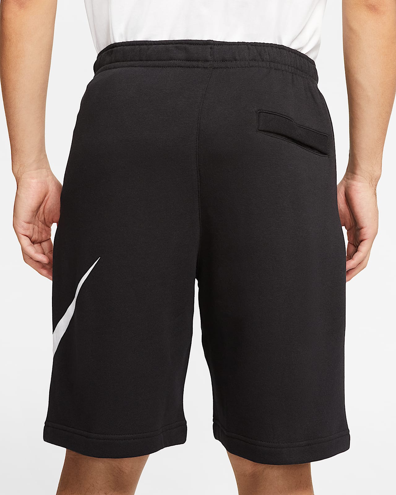 nike sportswear club men's graphic shorts