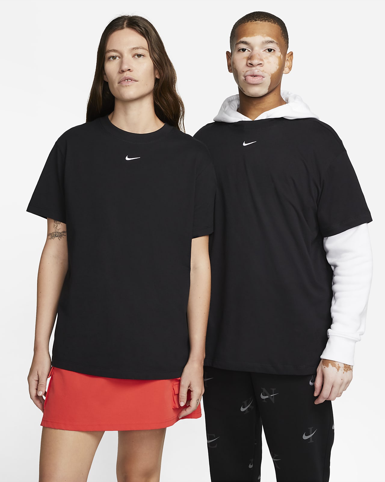 Nike Sportswear Essentials Women's Boxy T-Shirt.