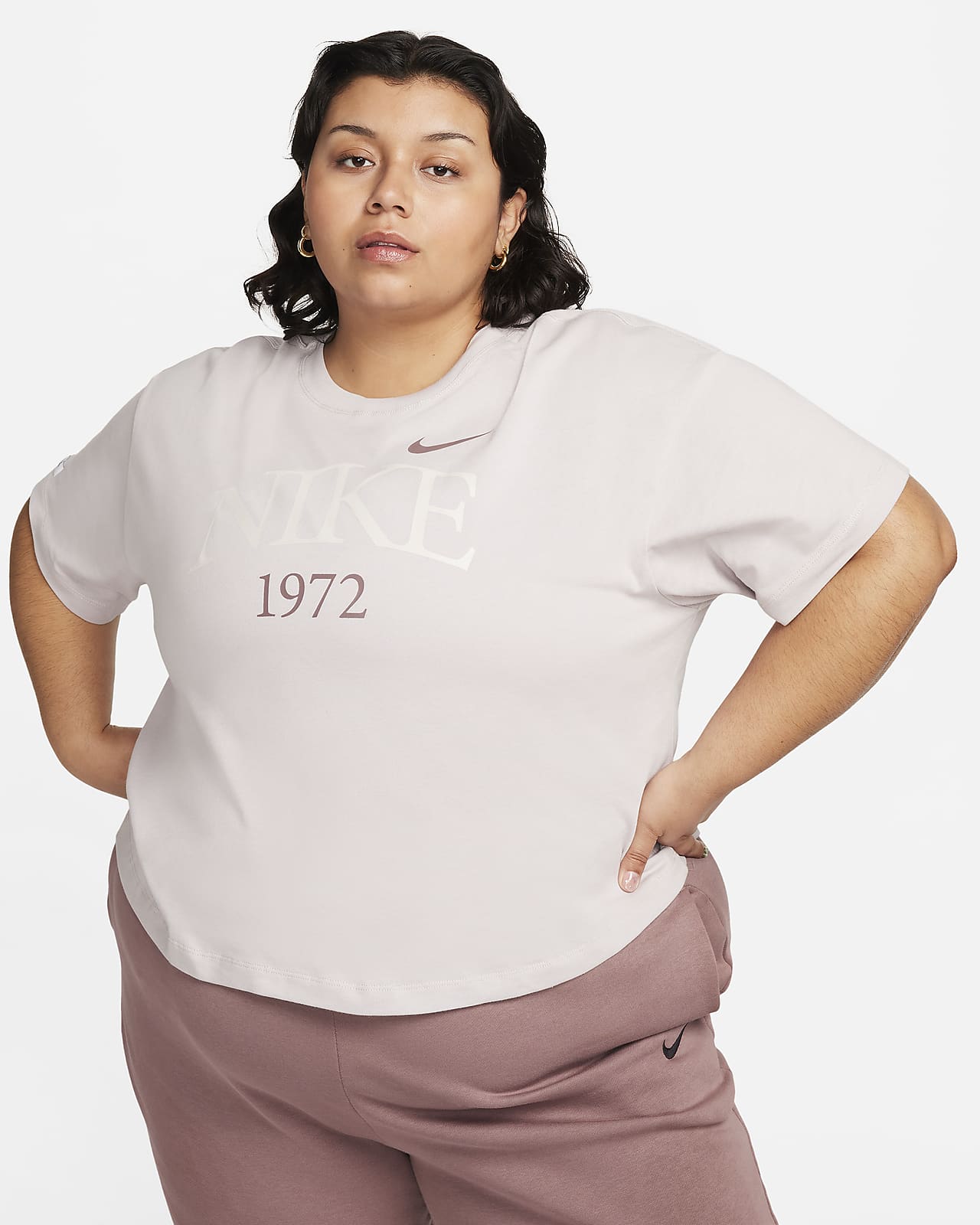 Nike Sportswear Classic-T-shirt til kvinder (plus size)