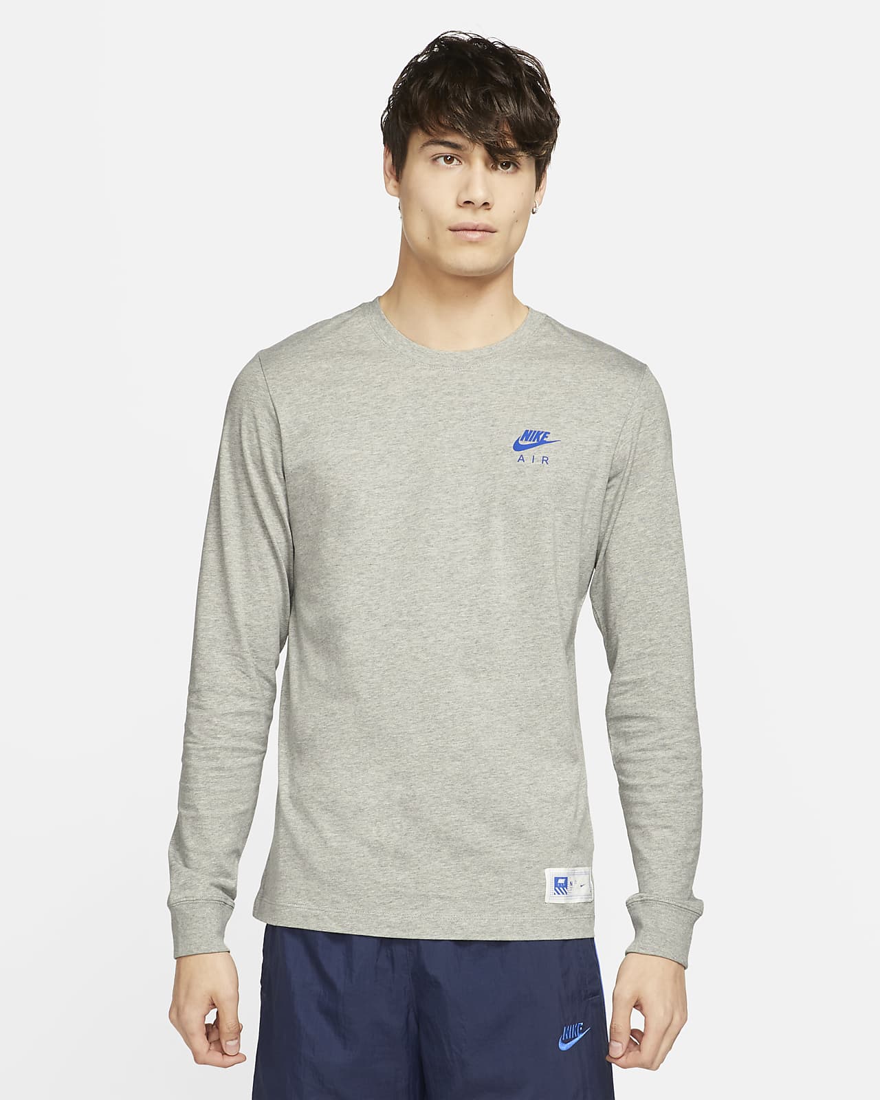 Nike Sportswear Men's LongSleeve TShirt.