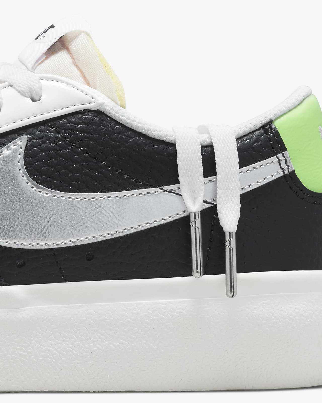 nike pelle nere