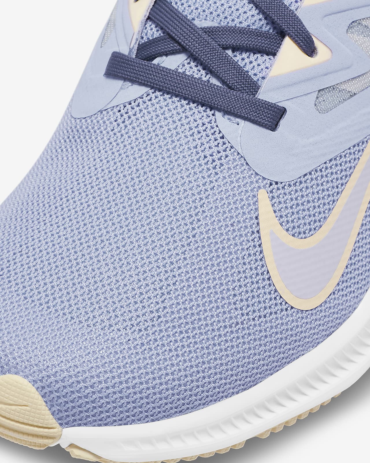 Nike Quest 3 Women's Running Shoe. Nike SG