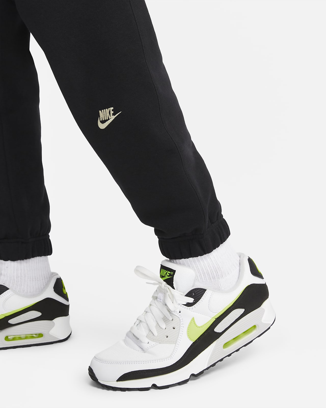 Nike Sportswear Sport Essentials+ Men's Fleece Joggers. Nike NO