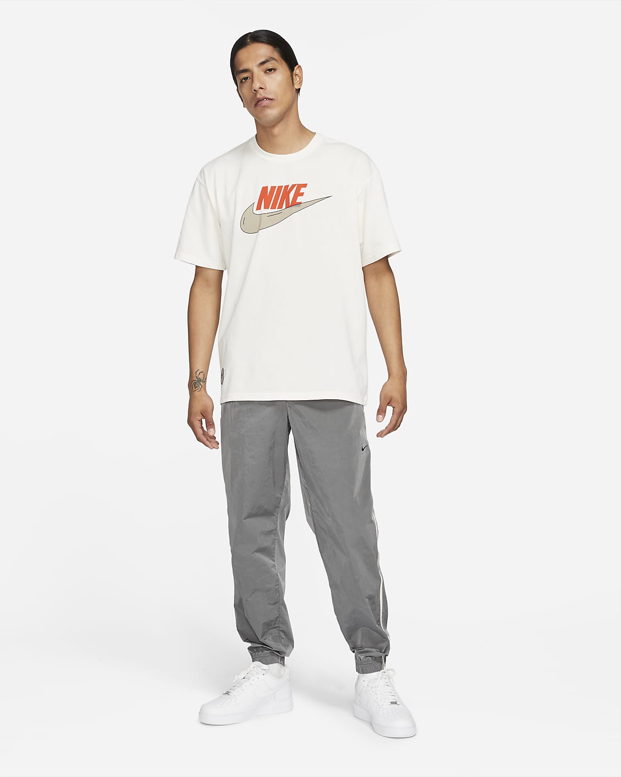 Pantalones de entrenamiento de tejido Woven sin forro para hombre Nike  Sportswear Style Essentials. Nike.com
