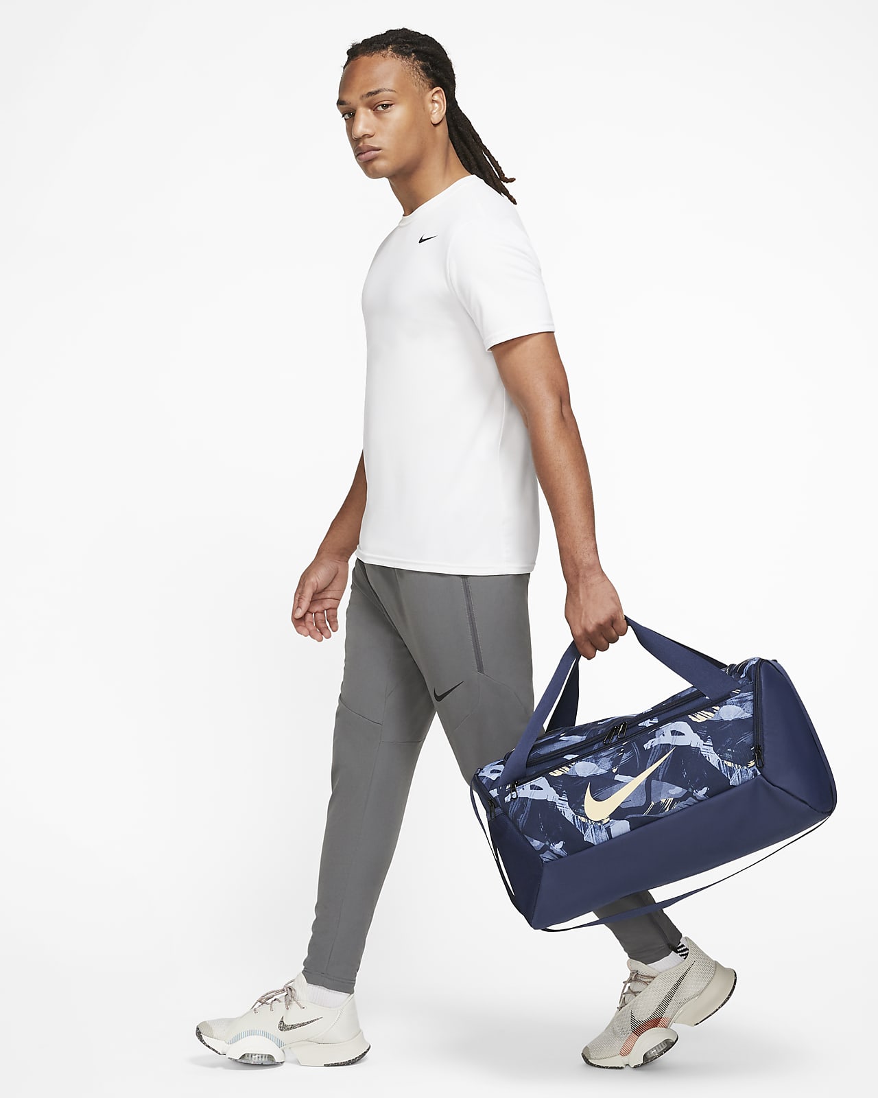 Nike Brasilia Printed Duffel Bag (Small, 41L). Nike SA