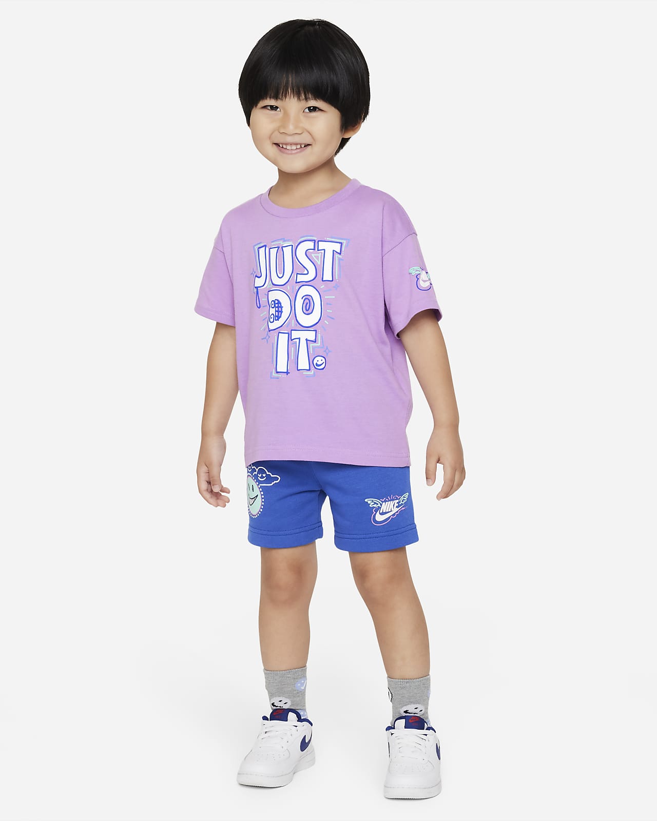 T-shirt Nike Sportswear « Art of Play » Relaxed Graphic Tee pour enfant.  Nike FR
