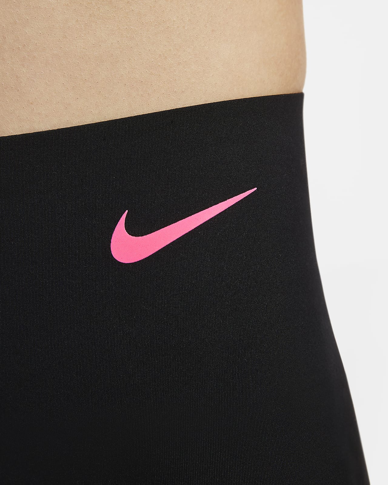 nike performance sculpt lux