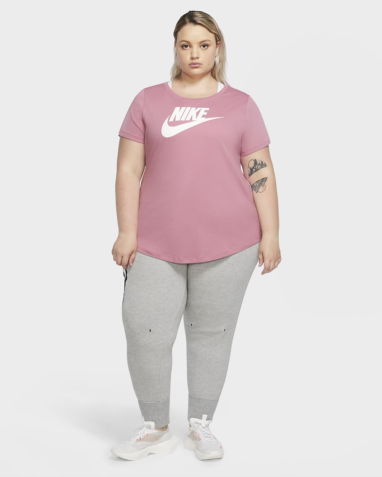 tee shirt nike rose femme