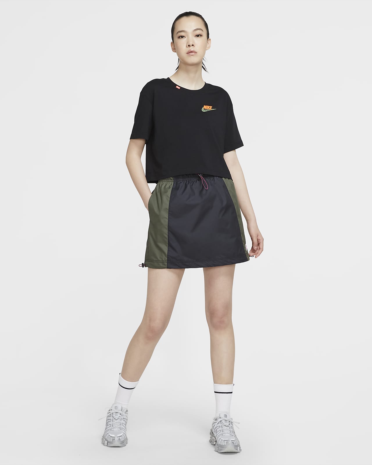 Nike Sportswear Women's Woven Skirt 
