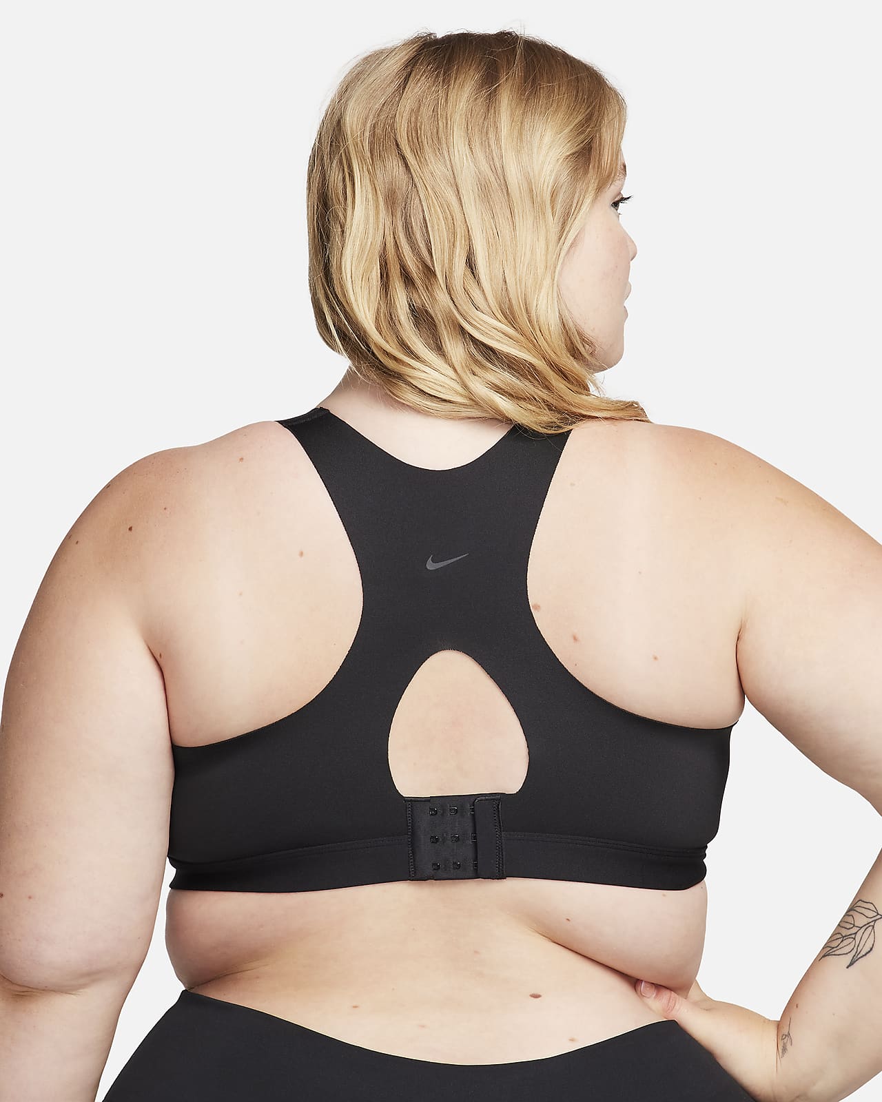 Nike Alpha Women's High-Support Padded Zip-Front Sports Bra. Nike BE