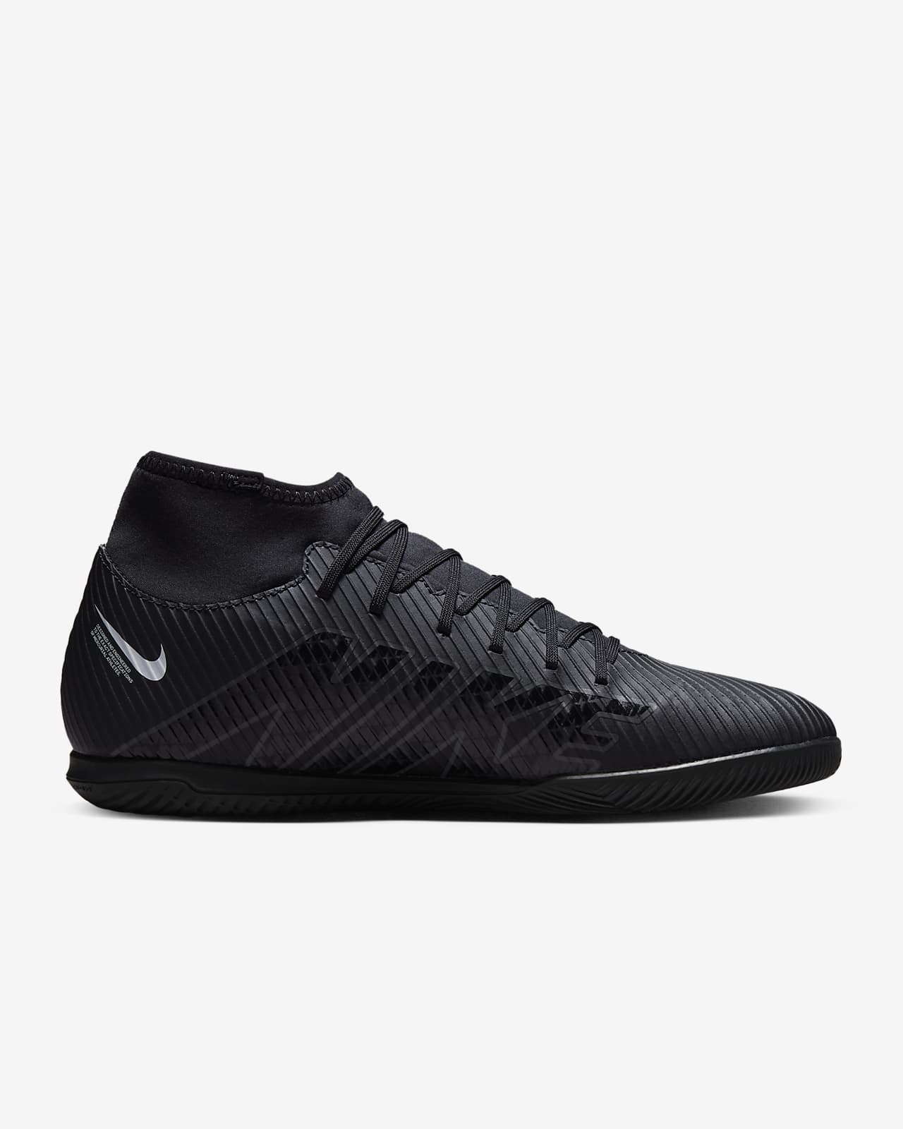 black nike indoor shoes