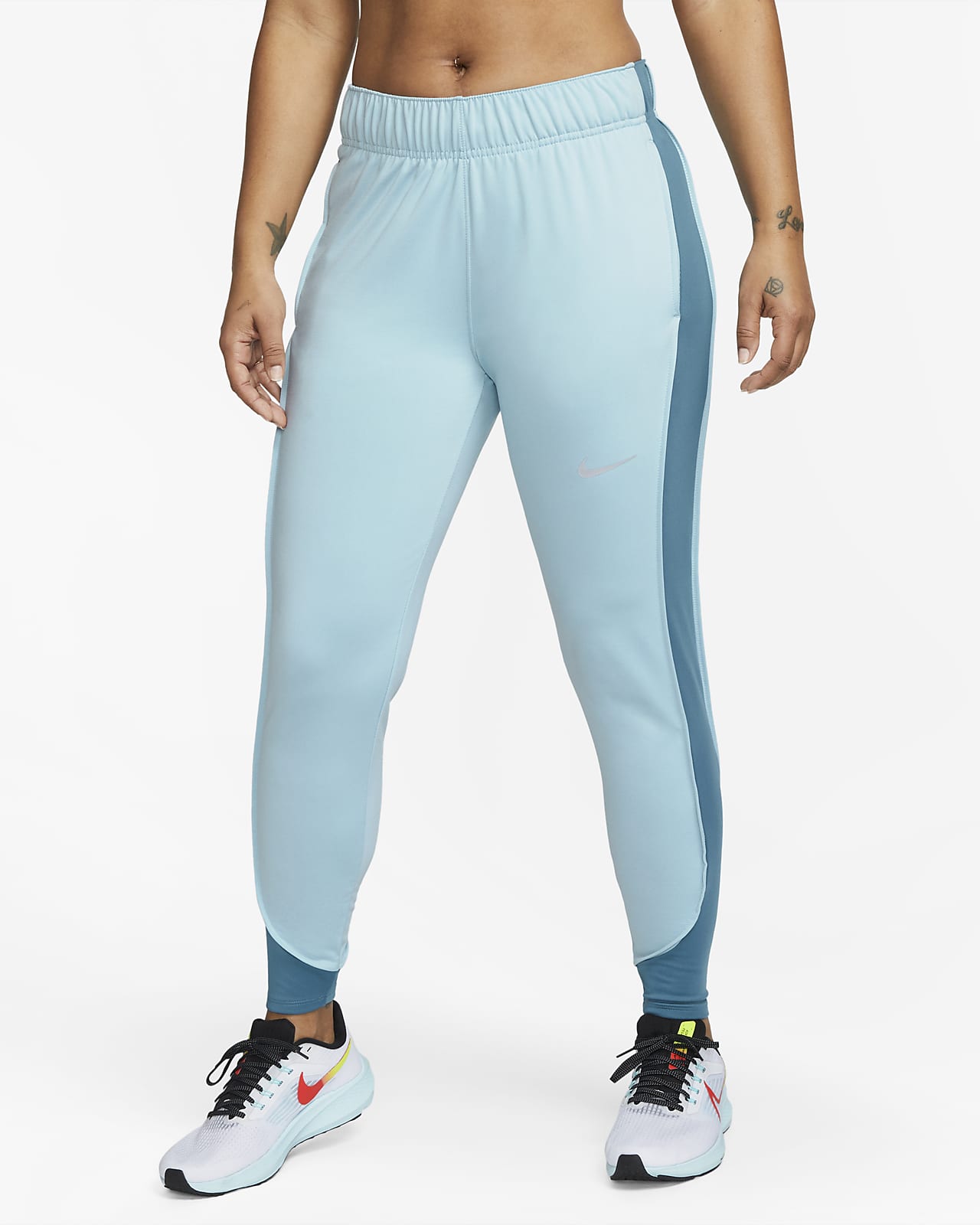 Nike Therma-FIT Essential-løbebukser til kvinder.