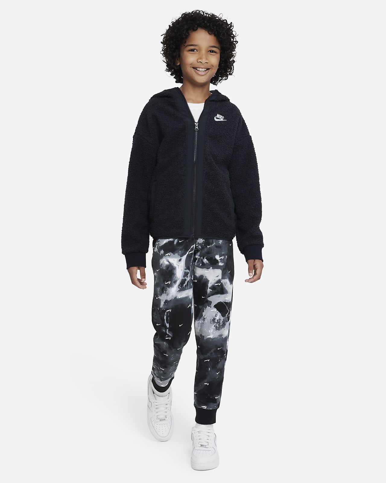 Nike Sportswear Club Fleece Older Kids' (Boys') Printed Joggers. Nike ZA