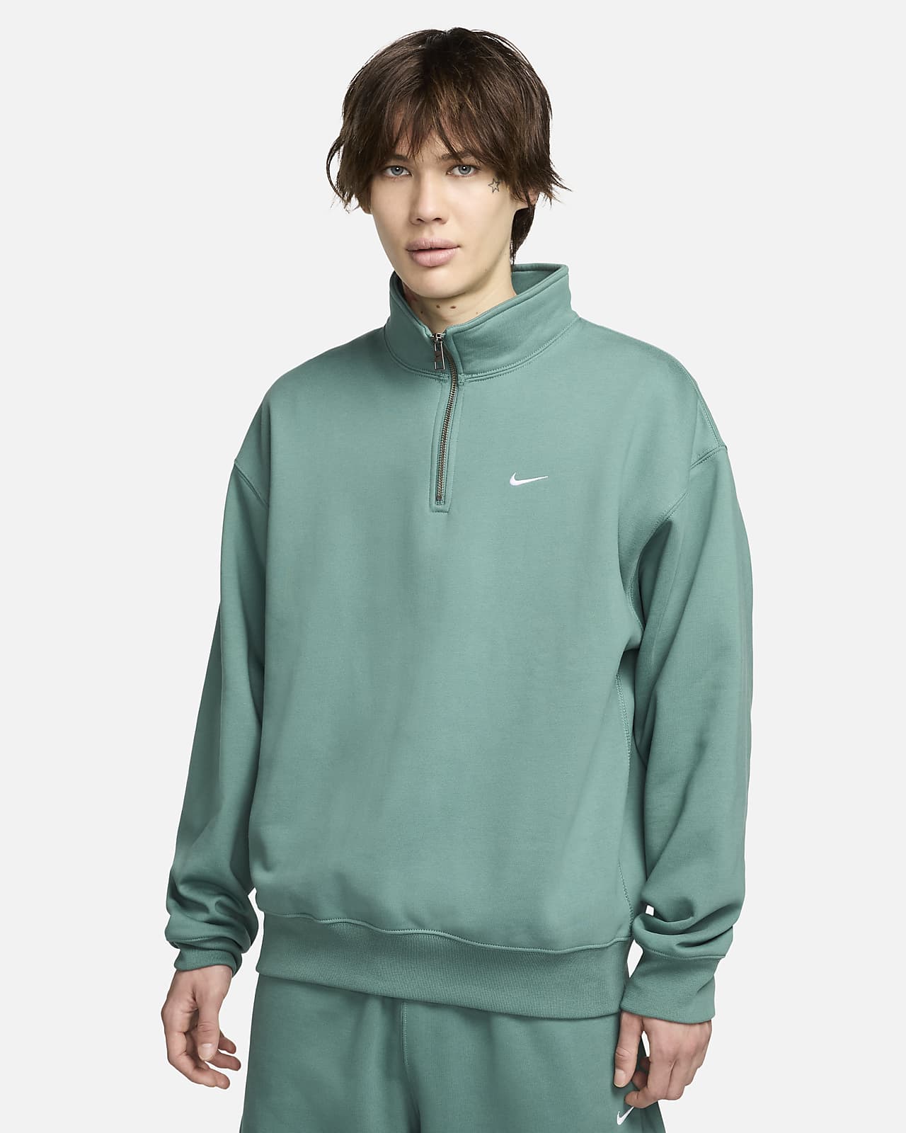 600cm【新品】NIKE SOLO SWOOSH QUARTER ZIP TOP Ｍ