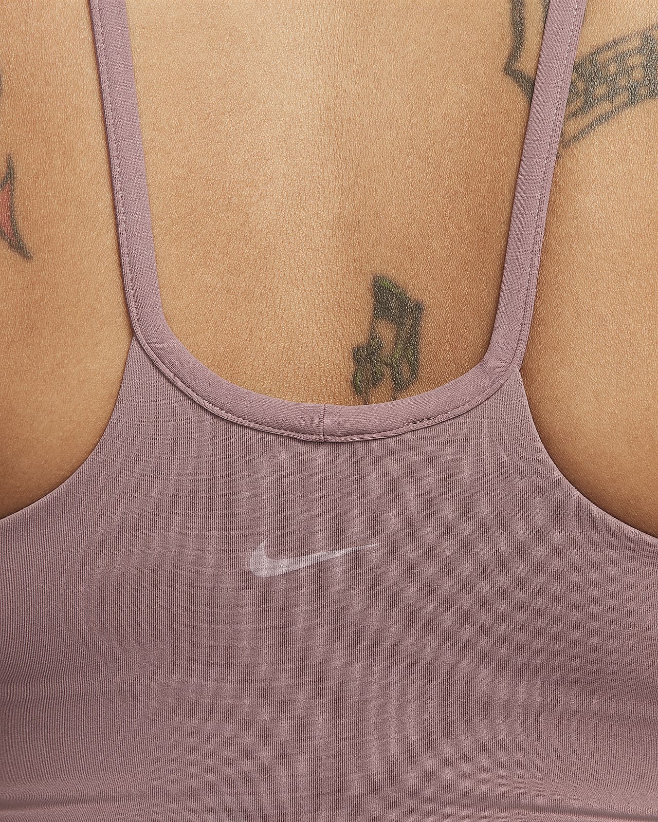 Camisola sem mangas Nike Yoga Dri-FIT Luxe para mulher. Nike PT