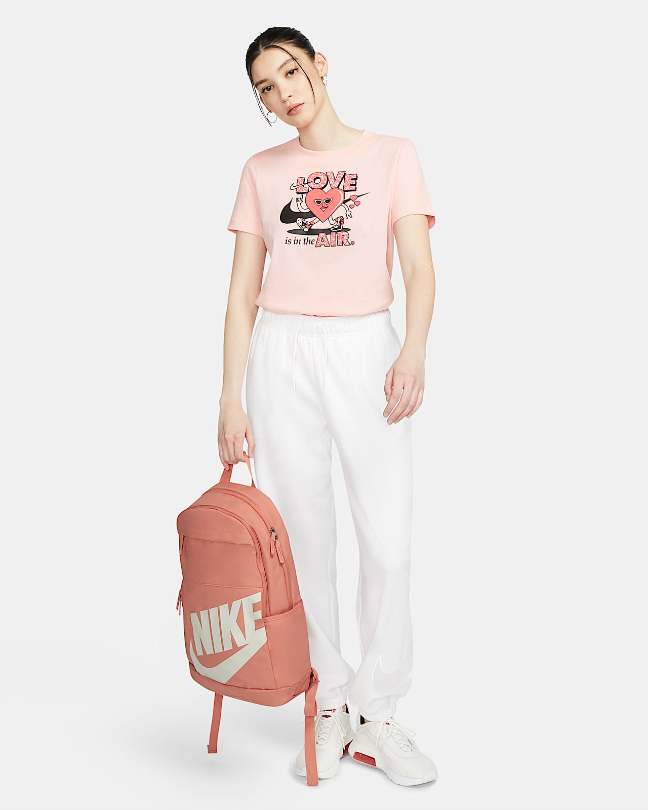 nike l
