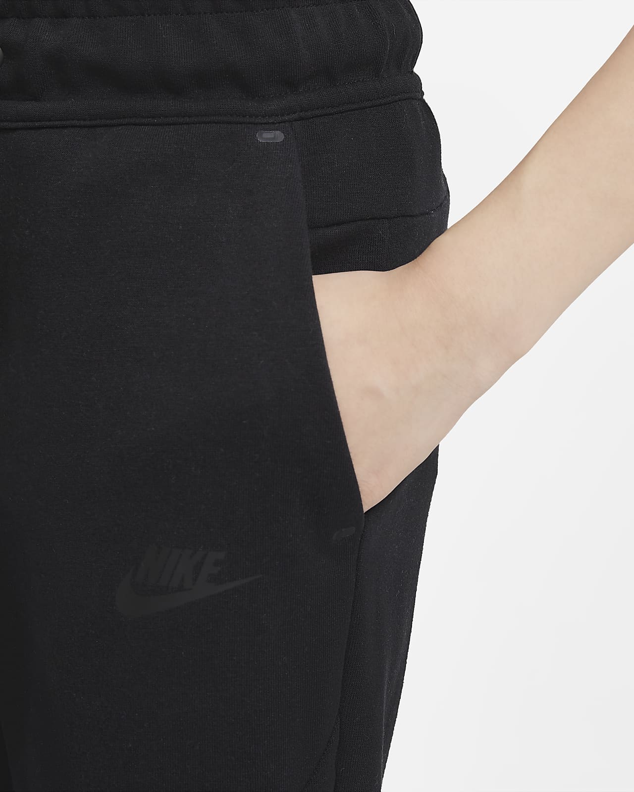 Nike Kids Boys TECH Fleece Pants 804818-017 Size XS Black/White :  : Clothing & Accessories