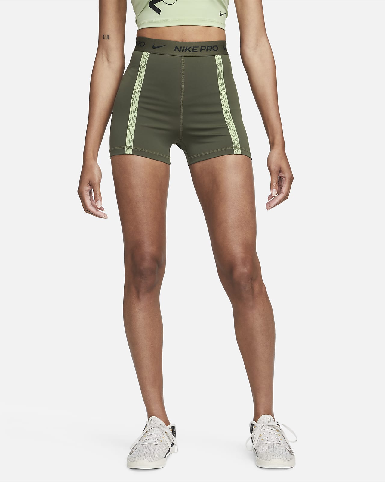 Nike Pro Dri-FIT Women's High-Waisted 3 Shorts.