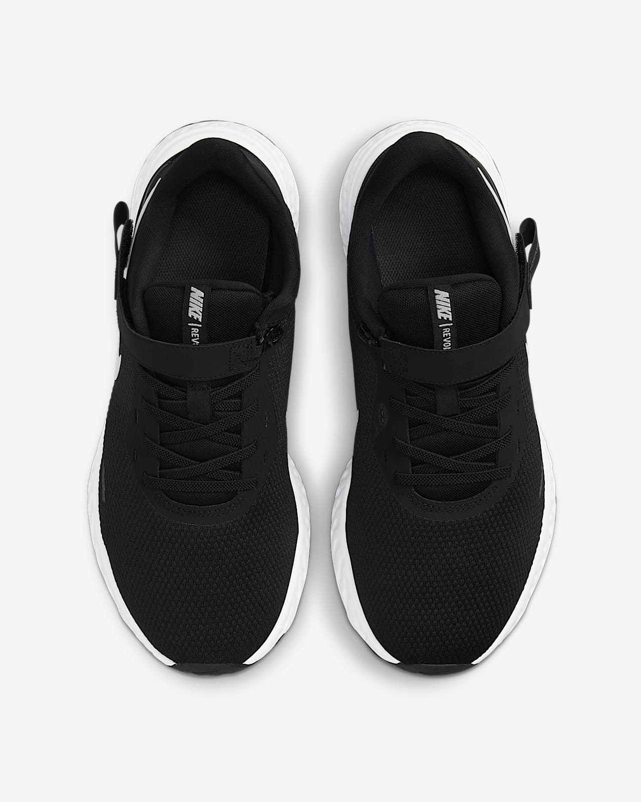 Nike Revolution 5 FlyEase Hardloopschoen Heren | Plutosport