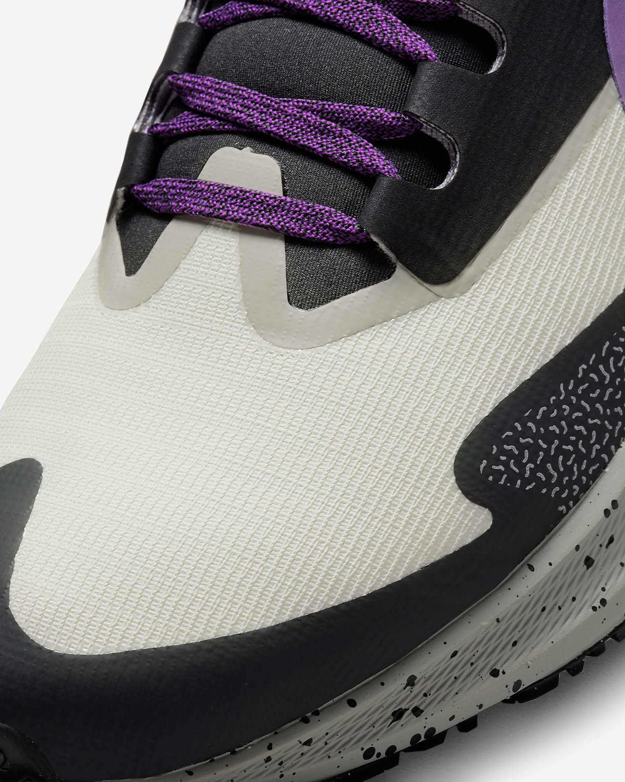 Nike Pegasus 39 Shield Women's Weatherised Road Running Shoes. Nike PT