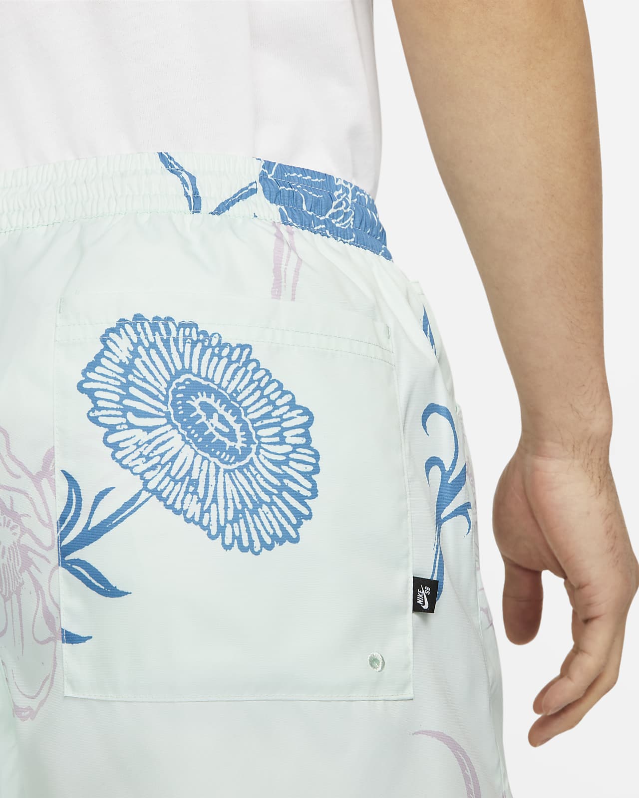 first pair of air jordan 1