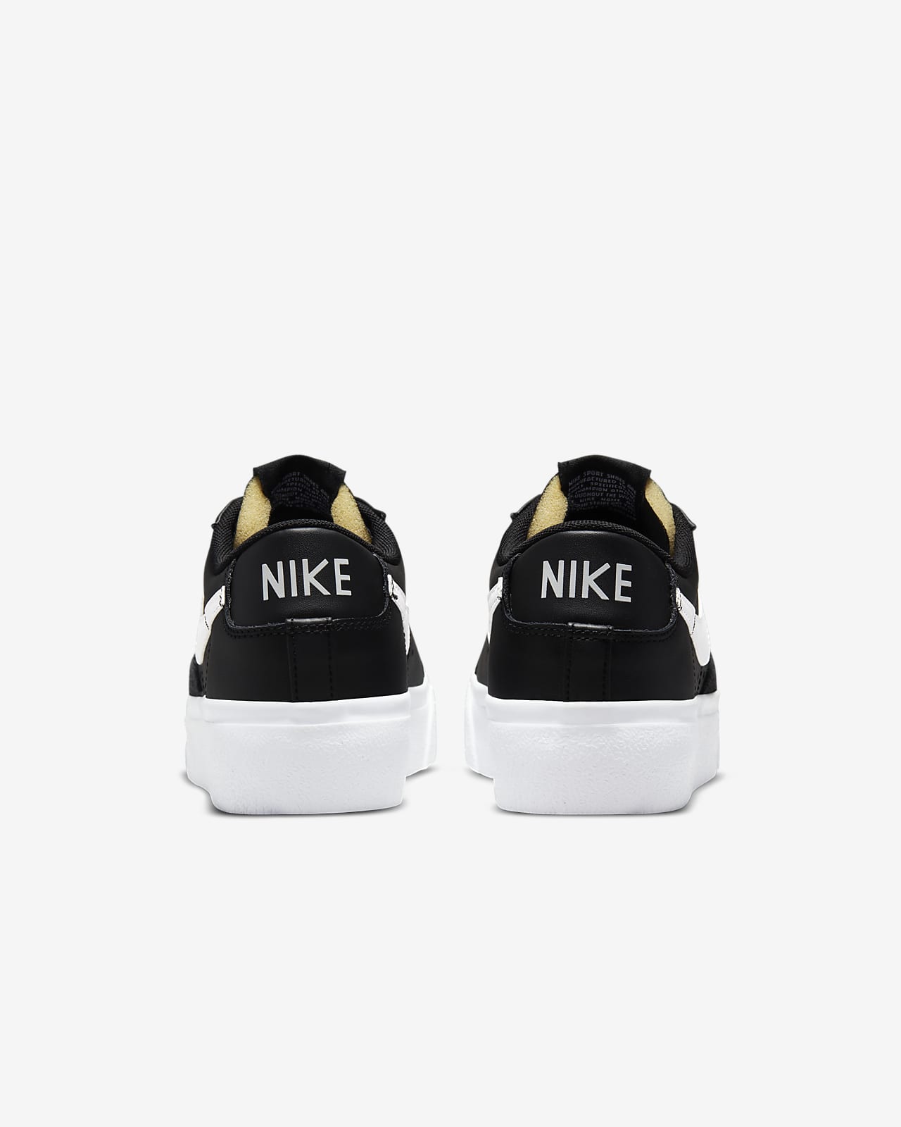 nike blazer low se women's
