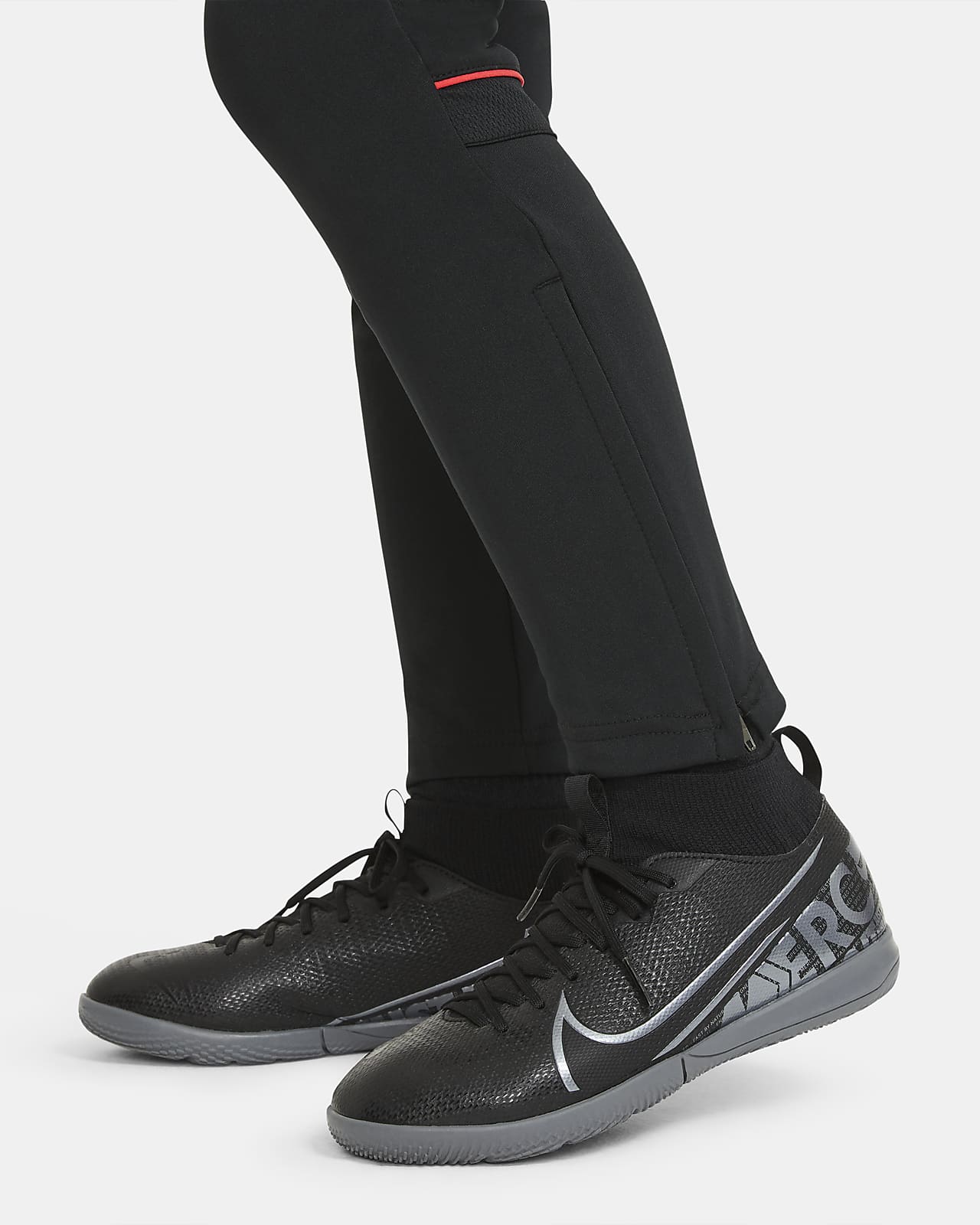 nike black football pants