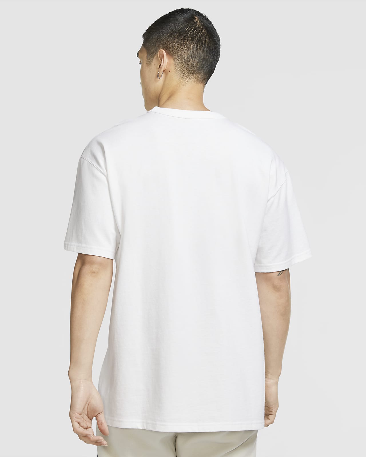 nike premium essential tee