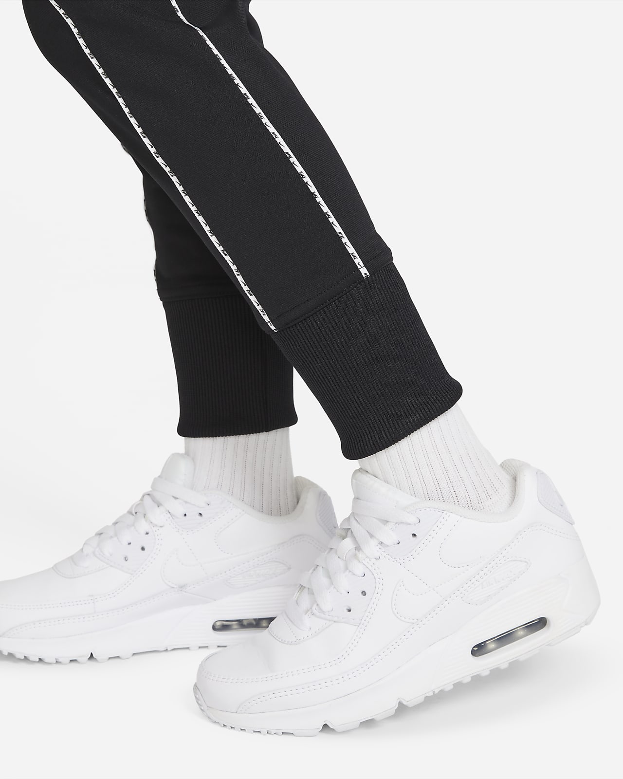 Nike Sportswear Trainingspak met hoge taille voor meisjes. Nike NL