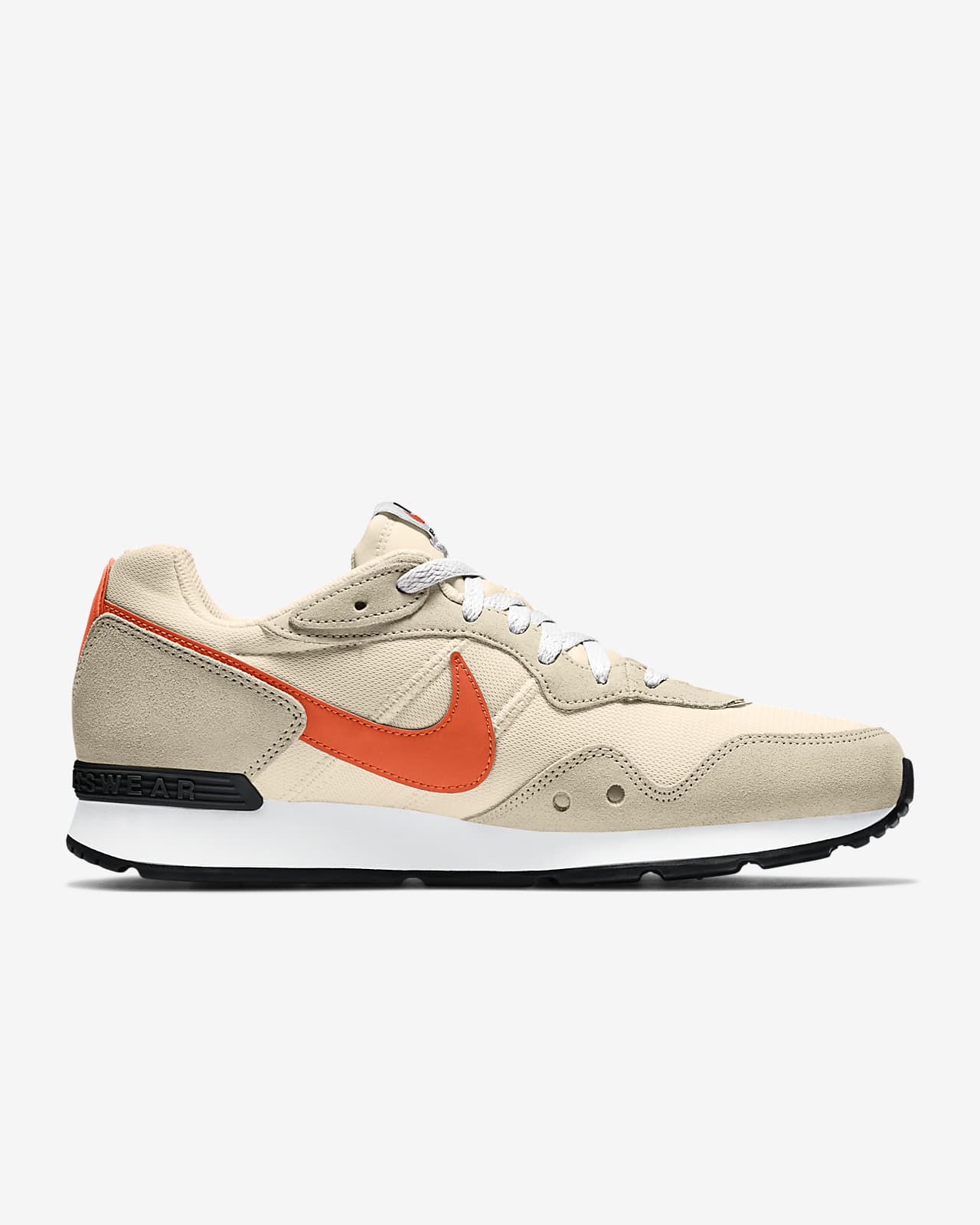 nike venture runner natural