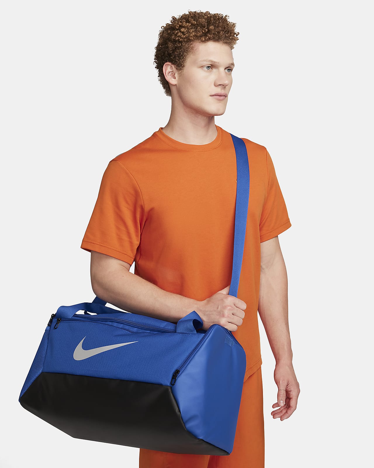 Nike Brasilia 9.5 Training Duffel Bag in Red/University Red Polyester,  Red/University Red, Training Duffel Bag