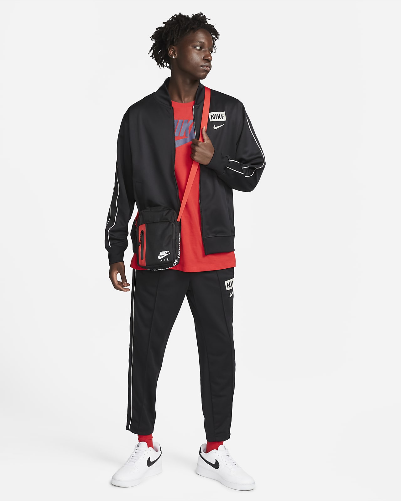 Nike Sportswear Men's Retro Bomber Jacket. Nike NL