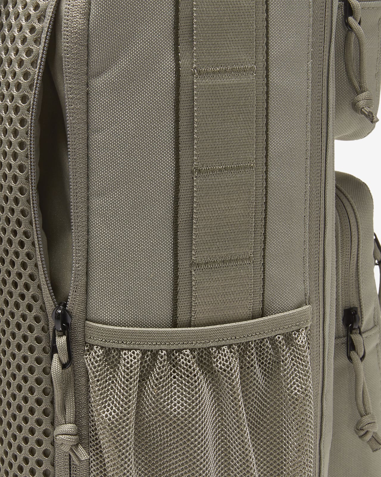 Nike公式 ナイキ ユーティリティ スピード グラフィック トレーニングバックパック オンラインストア 通販サイト