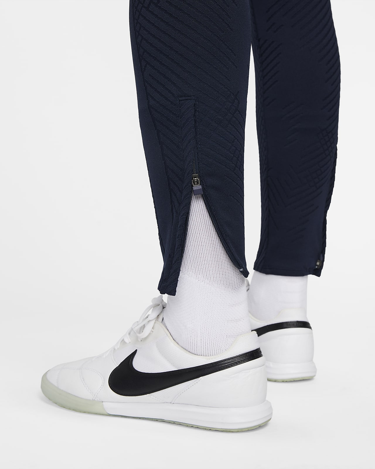 F.C. Barcelona Strike Women's Nike Dri-FIT Knit Football Pants