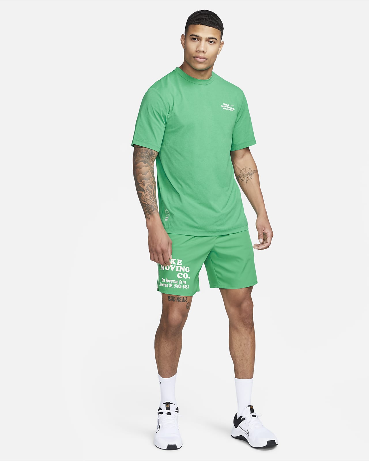 Nike Dri-FIT UV Hyverse Men's Short-Sleeve Fitness Top. Nike SA