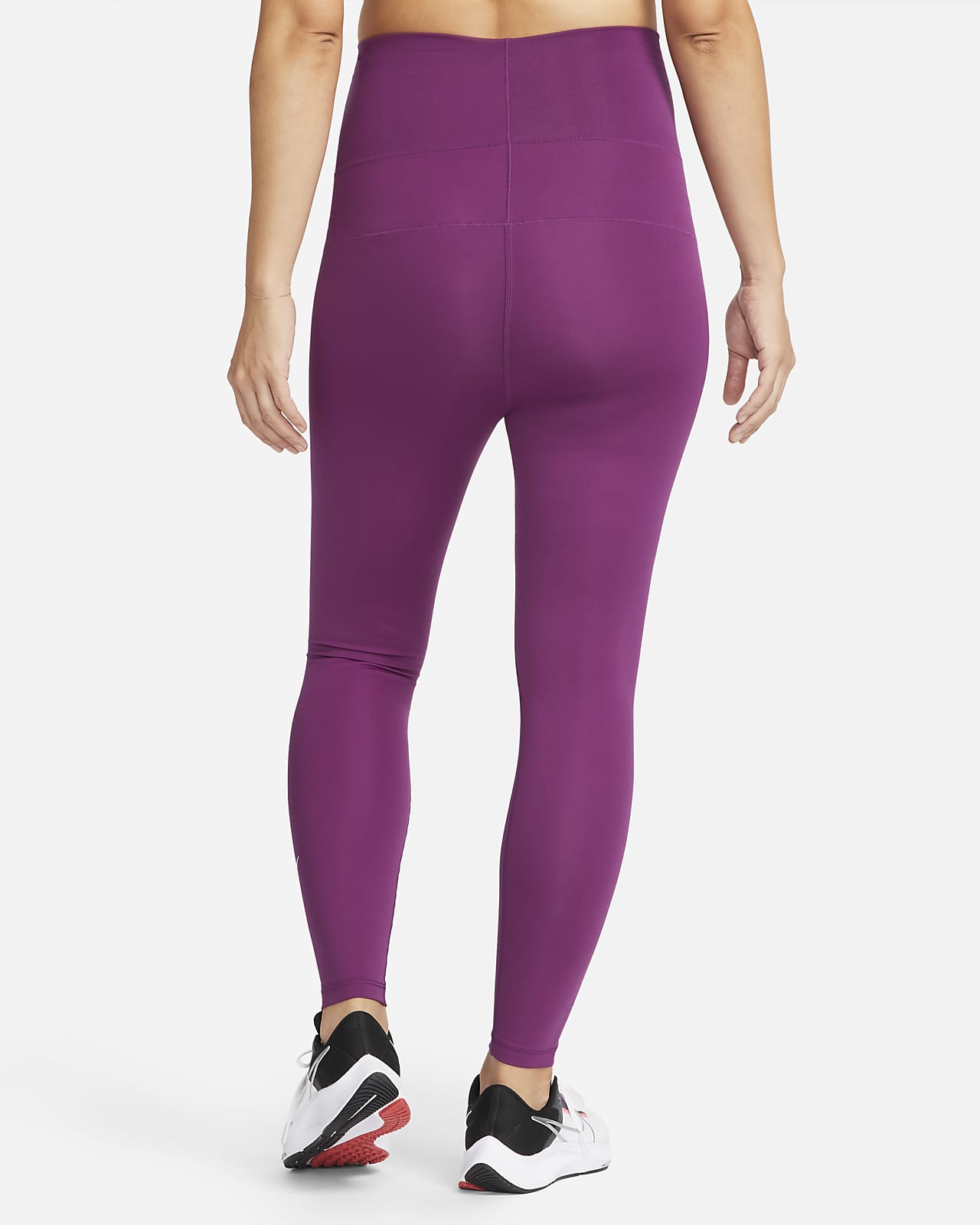 https://static.nike.com/a/images/t_PDP_1280_v1/f_auto,q_auto:eco/999c009e-6e55-462f-87f9-734461299ce1/one-m-womens-high-rise-leggings-maternity-ggK4R3.png