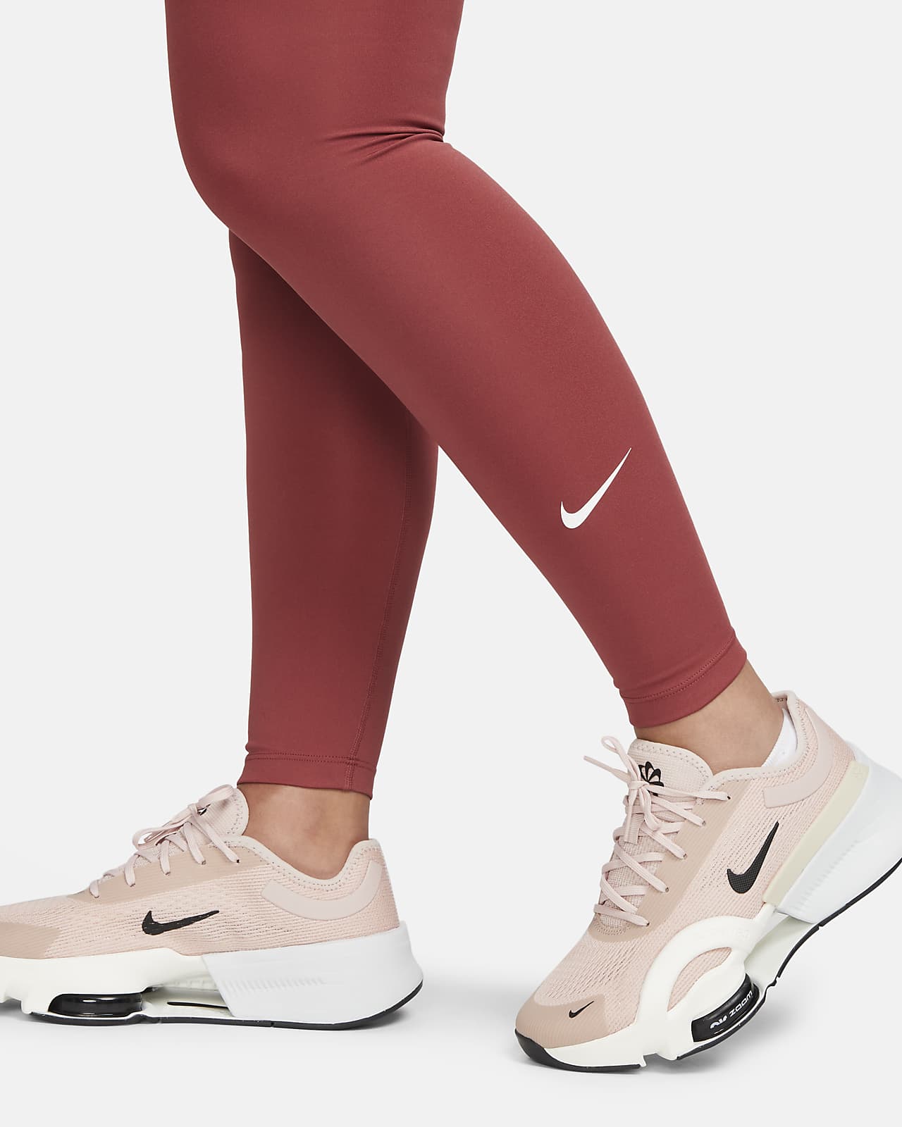 steekpenningen geloof domineren Nike One (M) Legging met hoge taille voor dames (positiekleding). Nike NL