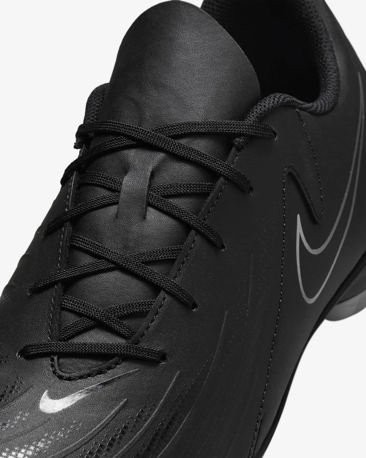 Nike Phantom GX 2 Club MG Low Top Football Boot. Nike BE